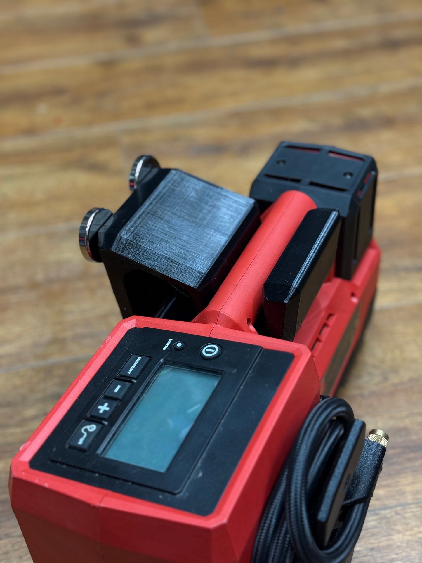 M18 Air Pump Wall Mount 2848-20