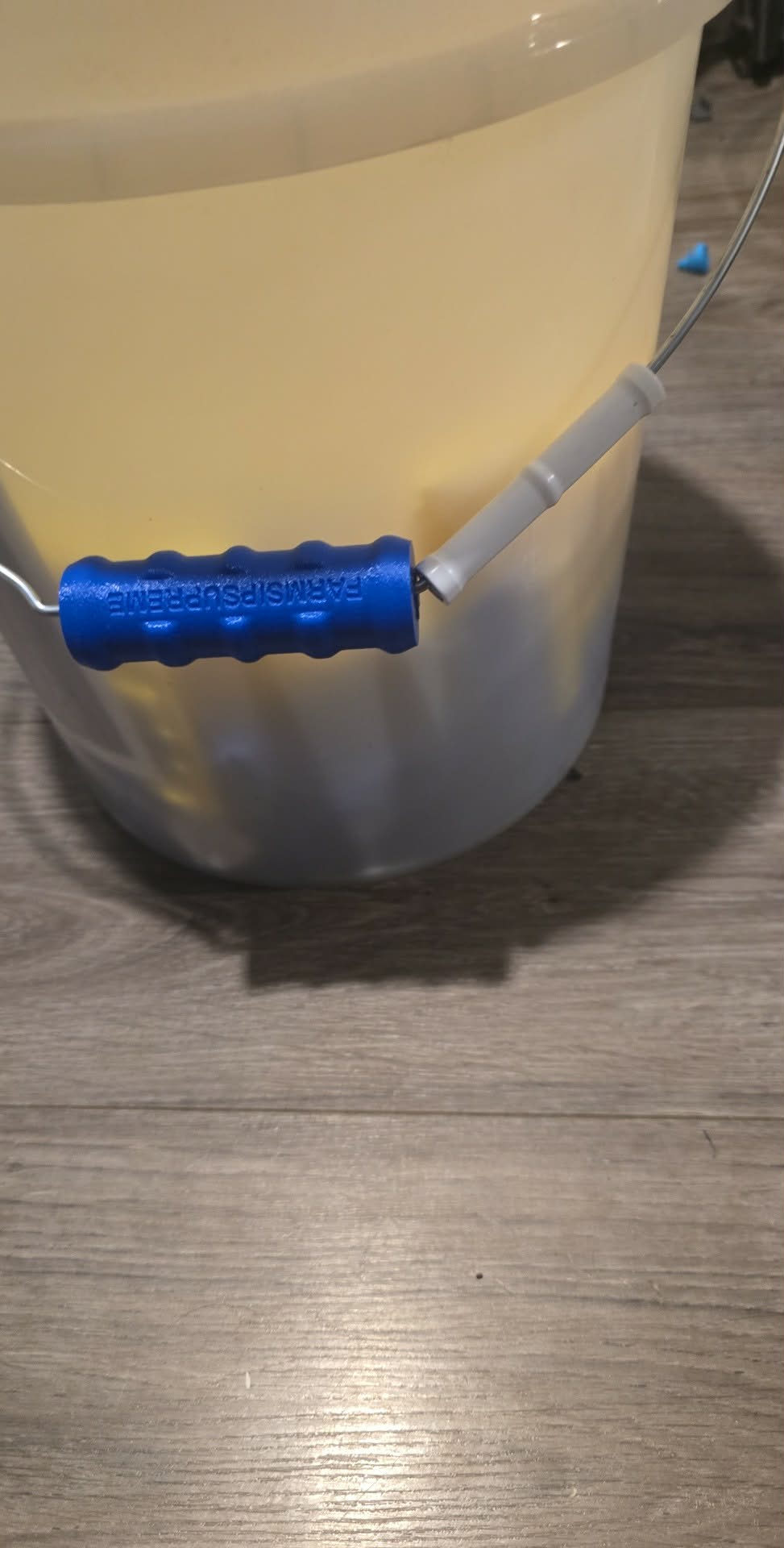 5 gallon bucket handles -