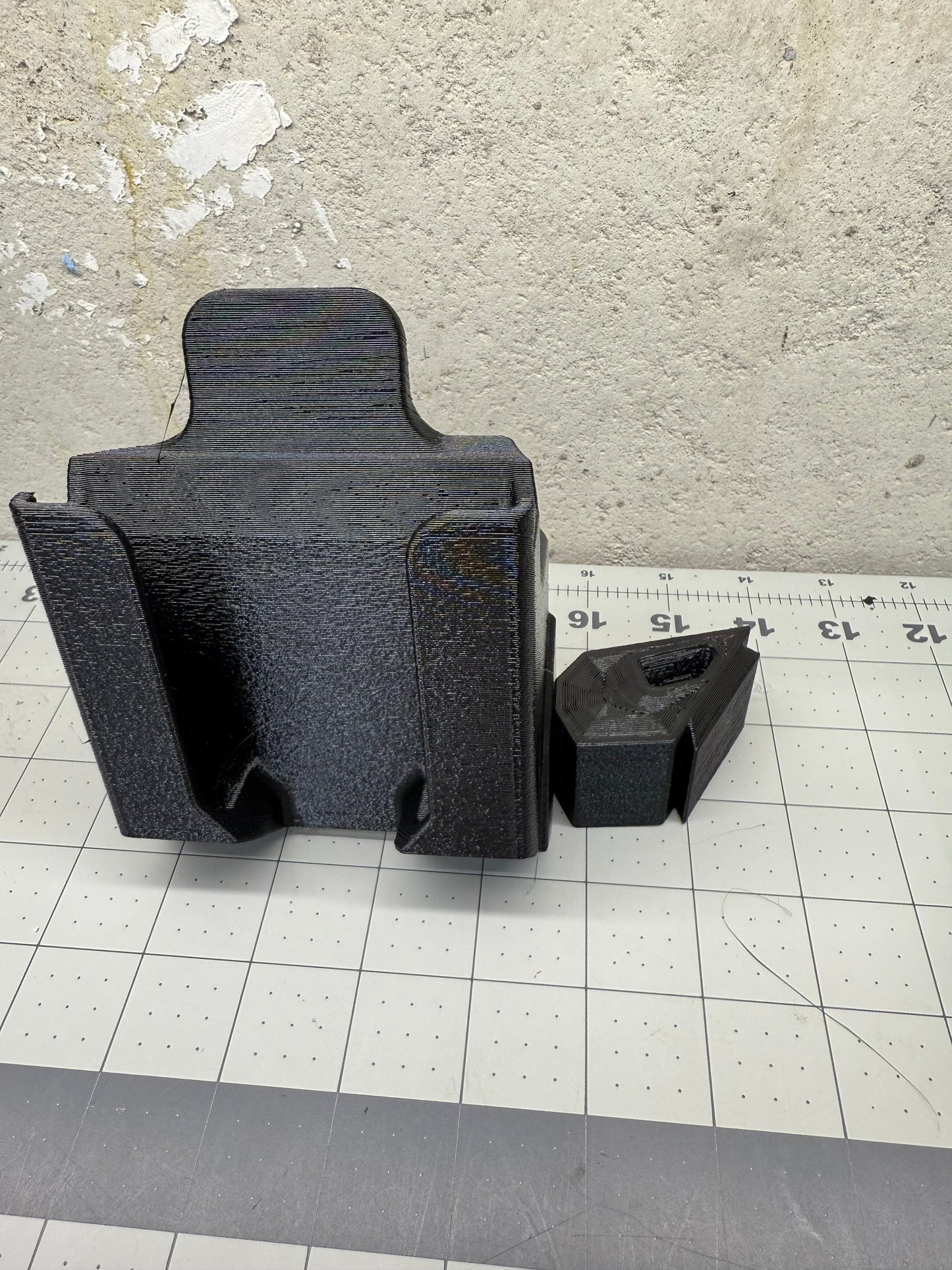 Snap Sip Phone Holder - Left