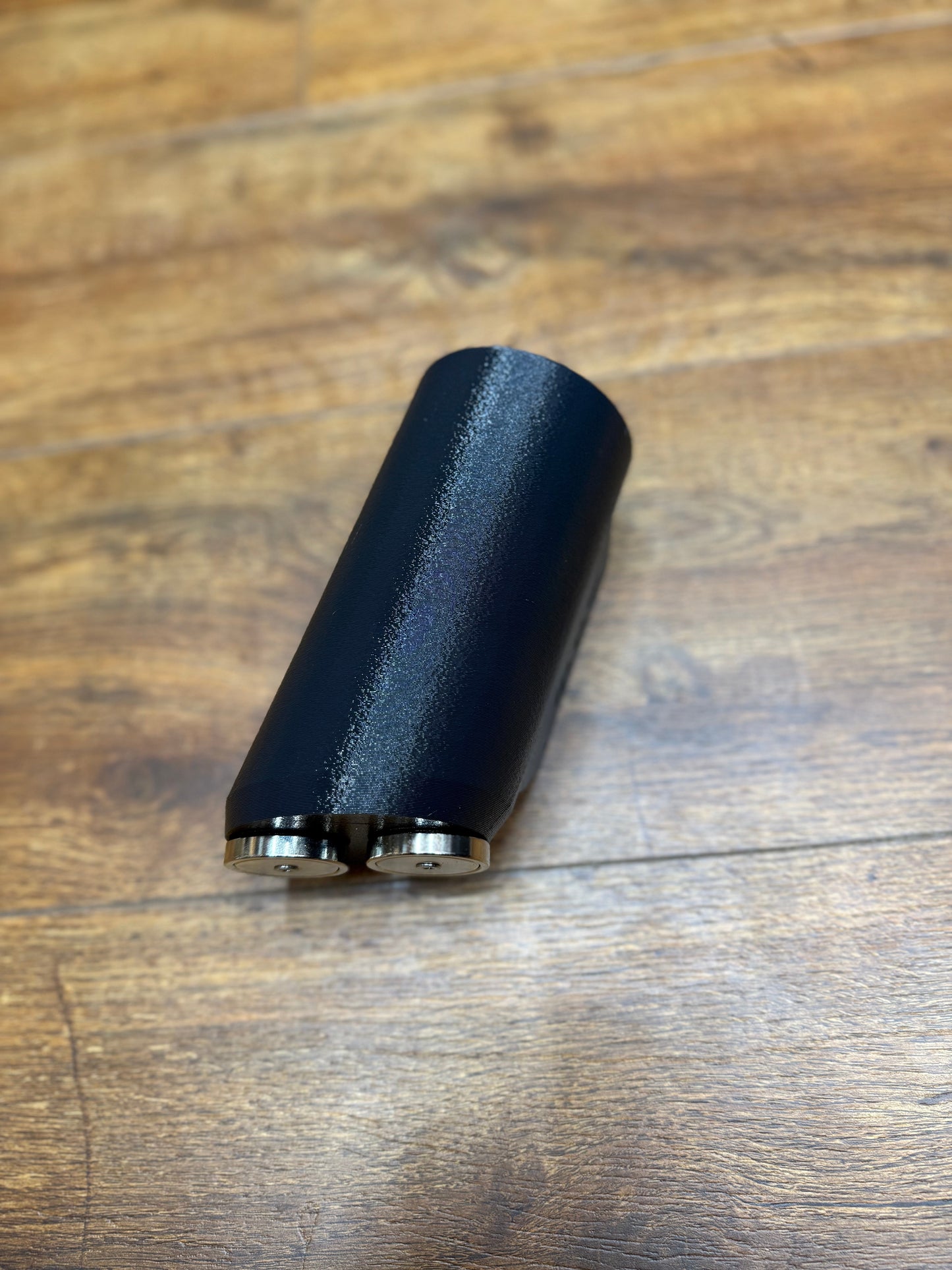 Single Spray Can Magnetic Holder