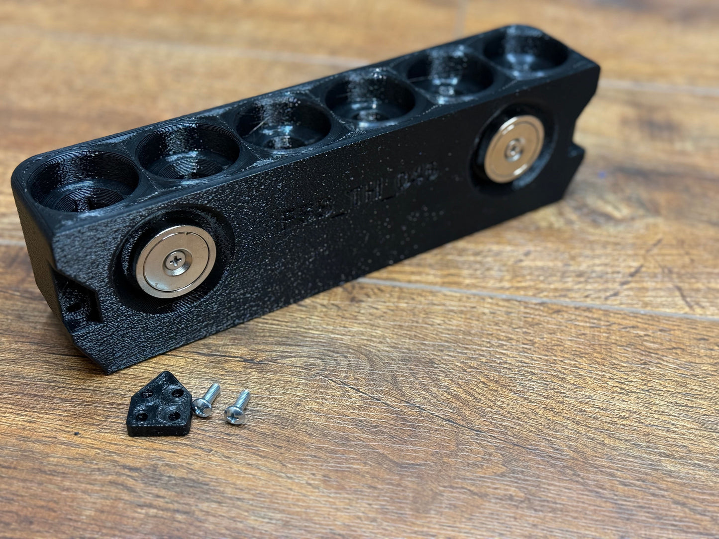 Magnetic 6 pack Screwdriver holder