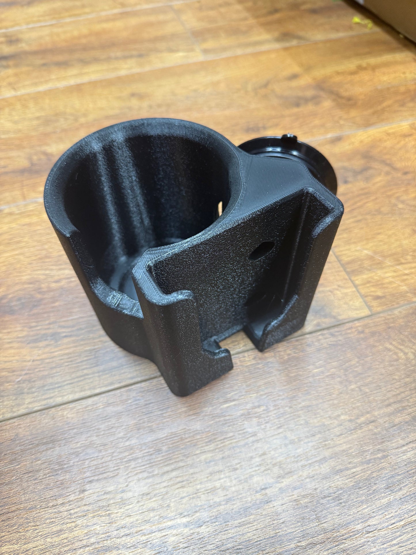 Single Suction Cup And Phone Holder