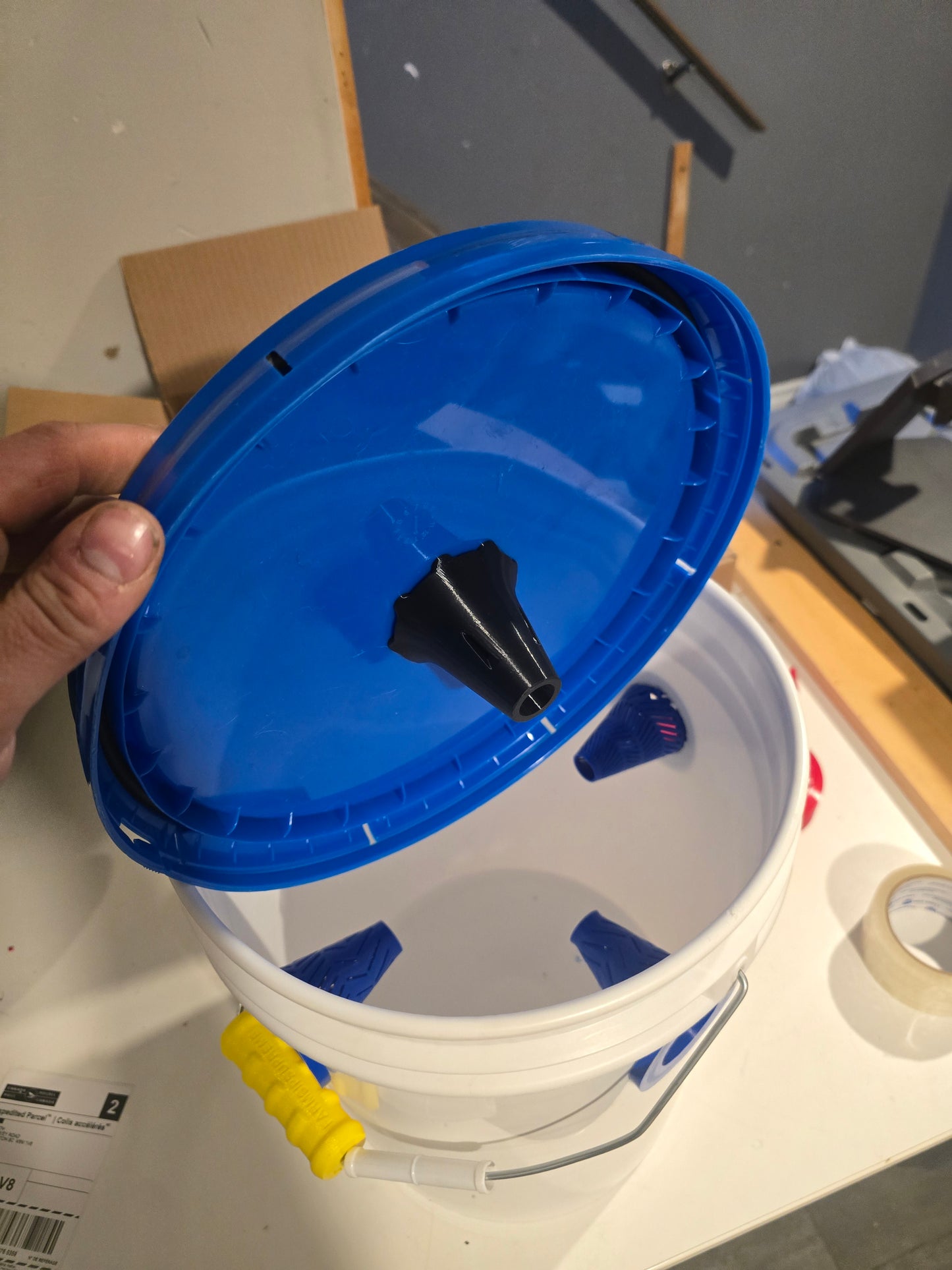 🪰 All-In-One 5 Gallon Bucket Fly Trap 🪰