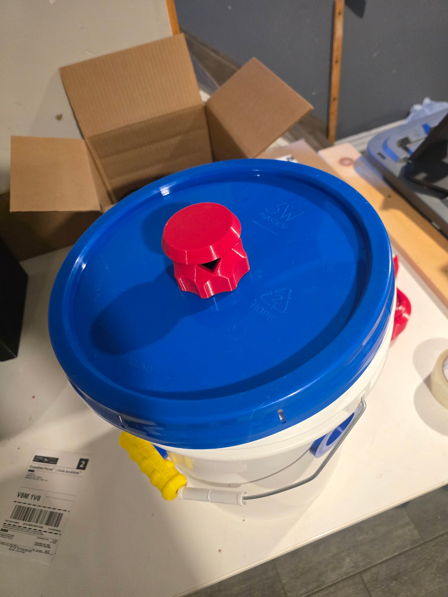 🪰 All-In-One 5 Gallon Bucket Fly Trap 🪰